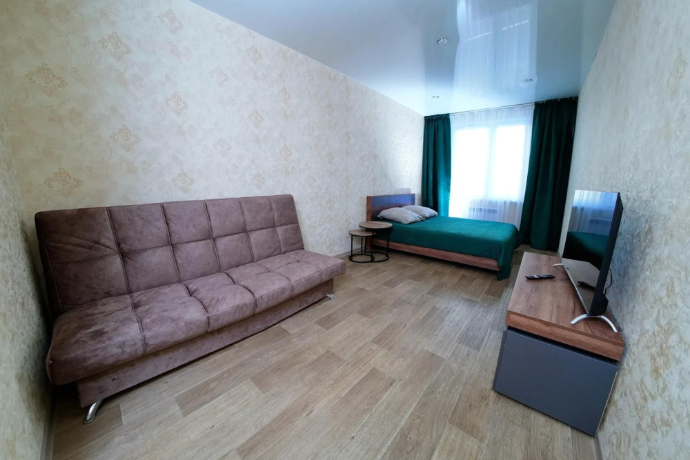 1-комнатная квартира Крупской 13А в Омске - фото 4