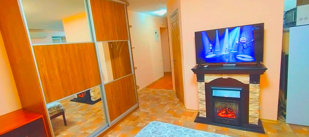 "Комфортная" 1-комнатная квартира в Донецке - фото 4