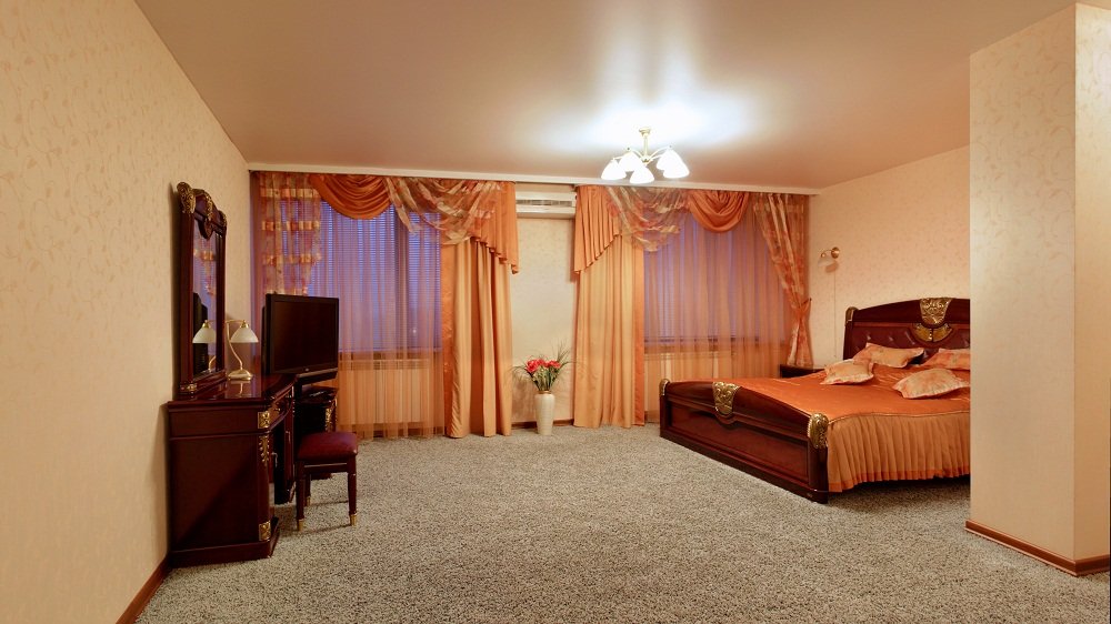 "Центральная" гостиница в Биробиджане - фото 1