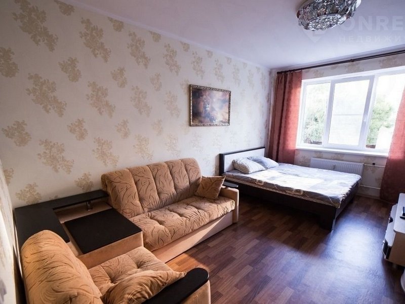 1-комнатная квартира Волховская набережная 46 в Киришах - фото 1