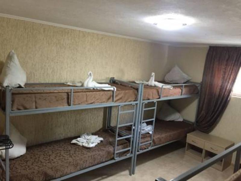 "Cosy Hostel on Dekabristov 103b" хостел в Лоо (Горный воздух) - фото 1