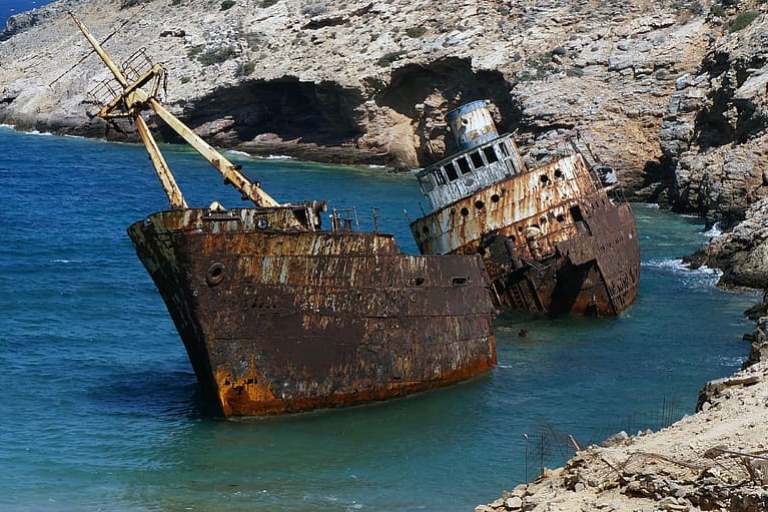 ship-wreck-amorgos-greek-island-sea.jpg