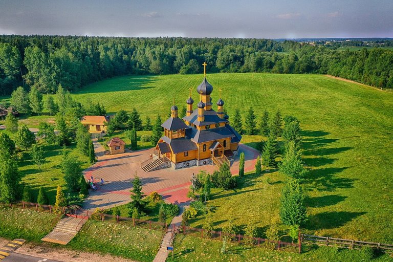 Дудутки -белорусский живописный музейный комплекс