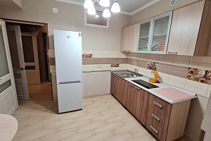 Квартиры Абхазии с кухней, 1-комнатная Лакоба 17 с кухней - раннее бронирование