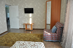 3х-комнатная квартира в мини-гостинице Воина А Шембелиди 10 в Витязево фото 13