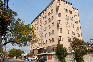 2х-комнатная квартира Станиславского 11