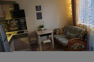 Квартиры Батайска 2-комнатные, квартира-студия Половинко 280/7 2х-комнатная - снять