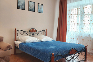 Гостиницы Тюмени с сауной, 1-комнатная Чернышевского 2Ак3 с сауной
