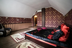 Квартиры Звенигорода 3-комнатные, "Старый дворик" 3х-комнатная