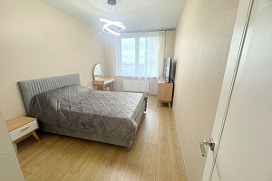 1-комнатная квартира Родионова 31