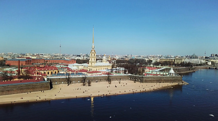 Домик Петра 1: сокровищница истории в сердце Санкт-Петербурга