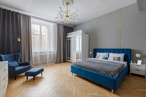 "Синий Кит" 3х-комнатная квартира