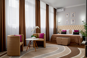 "Park & House Hotel" гостиница