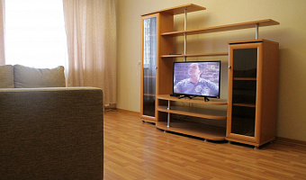 2х-комнатная квартира Радищева 27 в Тюмени - фото 2