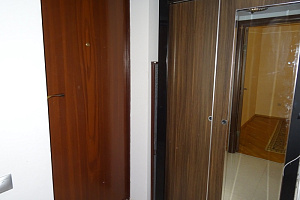Квартиры Нового Афона 1-комнатные, 1-комнатная Ардзинба 9 кв 5 1-комнатная