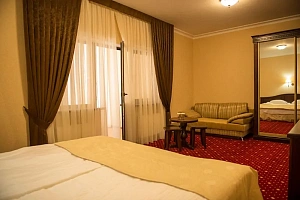 Фото номера «"Комфорт" 3-местный», 3