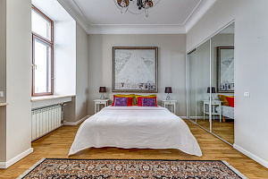Отели Ленинградской области с сауной, "Golden Apartments" 4х-комнатная с сауной