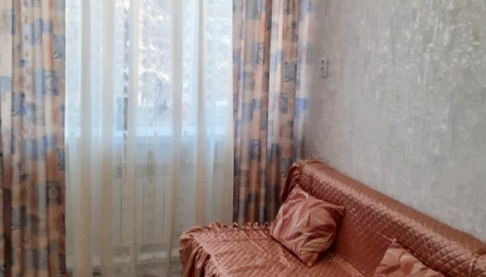 3х-комнатная квартира Гагарина 11 кв 10 в Байкальске - фото 1