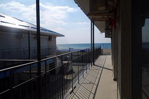 Мини-отели Прибрежного, 2х-уровневая (на земле) Каламитская 12 мини-отель
