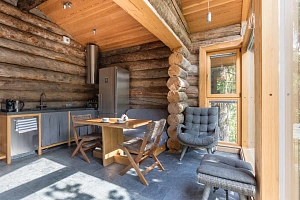 Дом в , "Уютный и деревянный" - цены