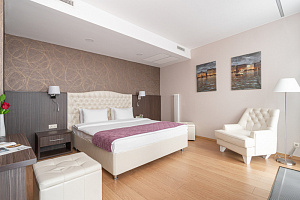 «Harbor Club Hotel» отель