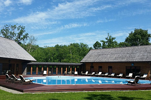 Гостиницы Паратунки с бассейном, "Северные приключения" с бассейном - фото