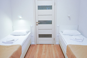 Квартиры Пятигорска 3-комнатные, "Уютная в Сталинке в Центре" 3х-комнатная 3х-комнатная - снять
