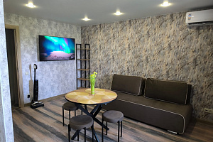 2х-комнатная квартира Гагарина 81