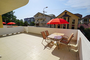 Гостиницы Сириуса с бассейном, "Близнецы" апарт-отель с бассейном - раннее бронирование