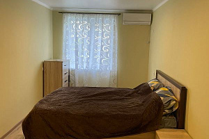 Квартиры Абхазии летом, 3х-комнатная Абазгаа 49/4 кв 45 летом