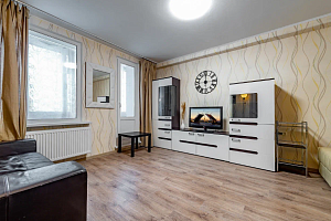 Квартиры Санкт-Петербурга для отдыха с детьми, 1-комнатная Дачный 30к2 для отдыха с детьми - цены