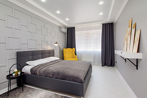 2х-комнатная квартира Октябрьская 181