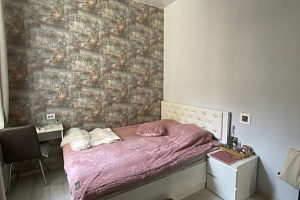 2х-комнатная квартира Колокольная 8