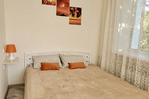 2х-комнатная квартира Еремеева 27