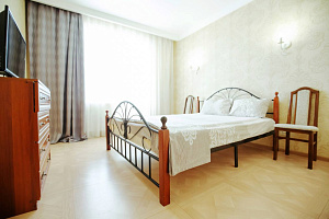 Гостиницы Кемерово с сауной, 2х-комнатная Соборная 14 с сауной - фото