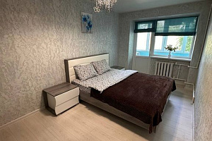 "На Семашко 17" 2х-комнатная квартира