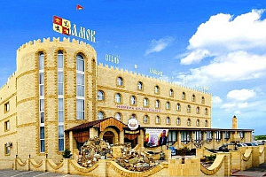 Гостиницы Волгограда с питанием, "Замок" гостиничный комплекс с питанием