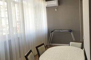 Квартиры Абхазии недорого, 2х-комнатная Лакоба 101 недорого - цены