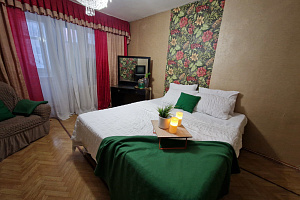 Мотели в Зеленодольске, 2х-комнатная Шустова 7 мотель - фото