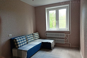 Квартиры Тихвина недорого, 2х-комнатная мкр 1/а 2 недорого - фото
