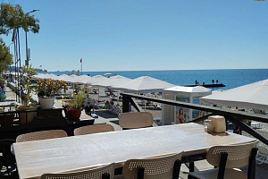 Пляж "Ласточка"