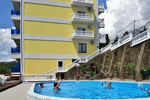 Отели Алупки с бассейном, "Вилла АкваВита" с бассейном - раннее бронирование