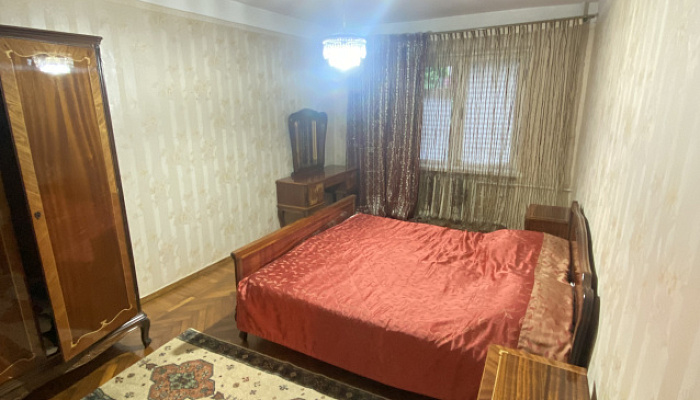 3х-комнатная квартира Гумская 2 в Сухуме - фото 1