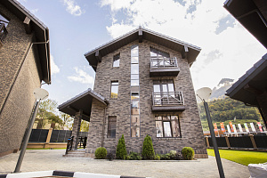 Отели в Эсто-Садке в горах, "Коттедж Поляна Горки Вилладж" гостиничный комплекс в горах - фото