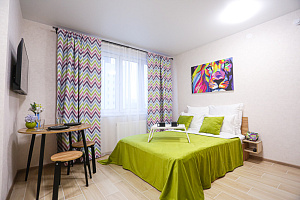 &quot;SunSet на Героев Донбасса 15&quot; квартира-студия