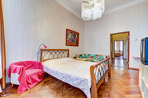 &quot;У Дворцовой площади&quot; 2х-комнатная квартира в Санкт-Петербурге 15