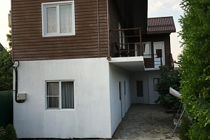 Гостевые дома Архипо-Осиповки у реки, "Vizit" у реки - фото