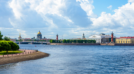 Васильевский остров весной — прогулки и достопримечательности
