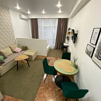 Квартира-студия Белых Акаций 11