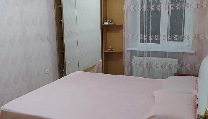 2х-комнатная квартира Демышева 4 в Евпатории - фото 1